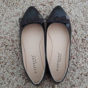 Black bow tie flats